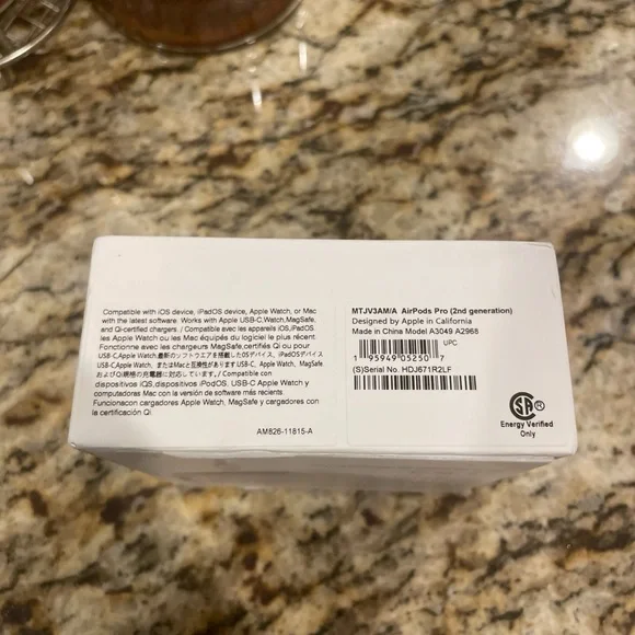 Apple AirPods Pro 2nd Gen in White